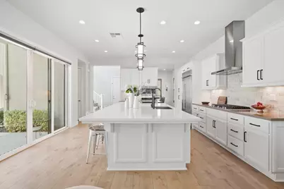3325 Dullanty Way, Sacramento, CA 95816 - Photo 8