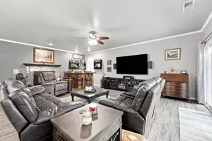8634 Wilmot Ct, Elk Grove, CA 95624 - Photo 6