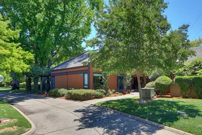 2238 Woodside Lane #13, Sacramento, CA 95825 - Photo 30