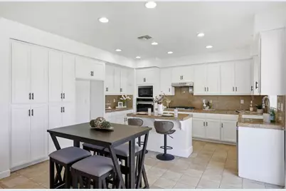 568 Farrington Street, Tracy, CA 95391 - Photo 4