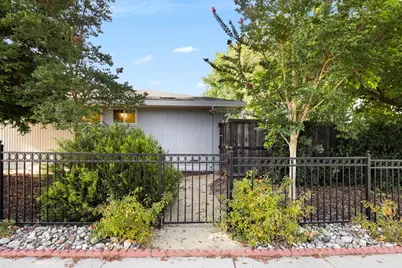 6841 Shalimar Way, Citrus Heights, CA 95621 - Photo 2