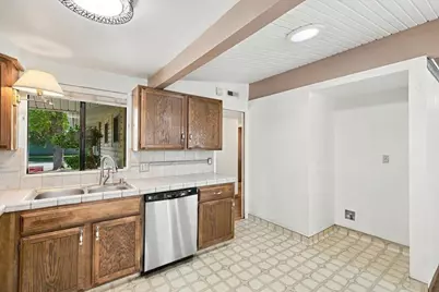 2744 Los Amigos Drive, Rancho Cordova, CA 95670 - Photo 10