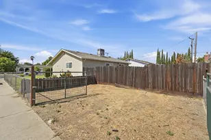 494 Ore St, Manteca, CA 95336 - Photo 18