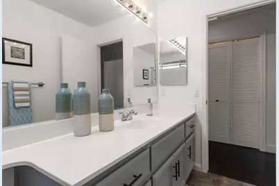 4921 Hidden Meadow Way, Antelope, CA 95843 - Photo 30