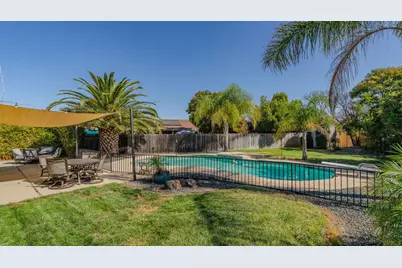 145 Emerald Drive, Galt, CA 95632 - Photo 34