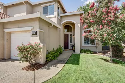 11871 Blue Topaz Way, Rancho Cordova, CA 95742 - Photo 2