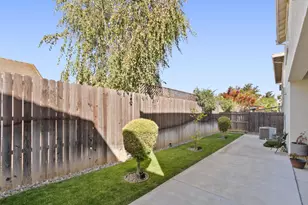 9577 Oak Reserve Ln, Elk Grove, CA 95758 - Photo 12