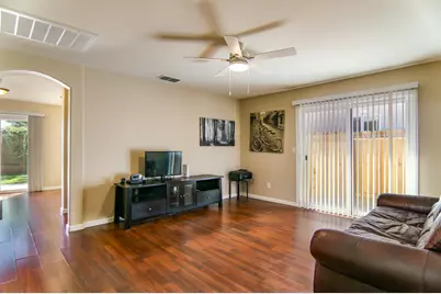 1637 Blue Beaver Way, Roseville, CA 95747 - Photo 10