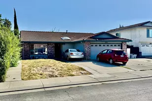 930 Plantation Ct, Tracy, CA 95376 - Photo 2