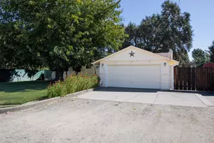 2771 Mulberry St, Sutter, CA 95982 - Photo 14