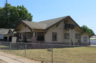 454 N 3rd Ave, Oakdale, CA 95361 - Photo 1