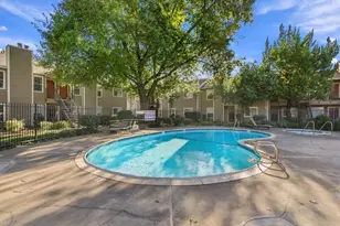 9101 Newhall Dr, Sacramento, CA 95826 - Photo 26
