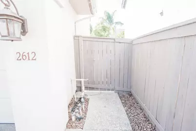 2612 Marsh Wren Way, Elk Grove, CA 95757 - Photo 10