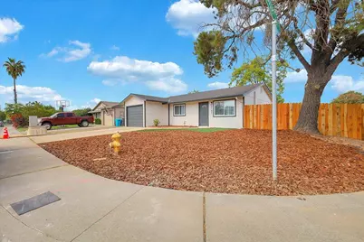 2183 Gold Leaf Way, Olivehurst, CA 95961 - Photo 34