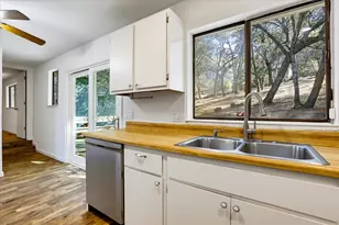 14307 Lodgepole Dr, Penn Valley, CA 95946 - Photo 18