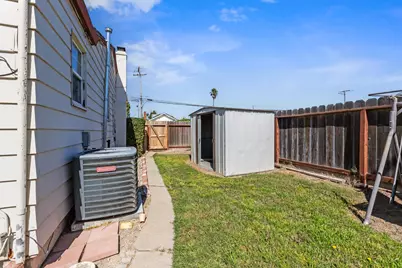 621 Poplar Street, Oakdale, CA 95361 - Photo 16