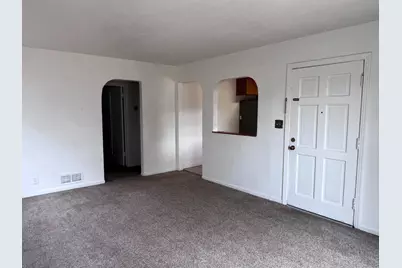5550 40th Ave, Sacramento, CA 95824 - Photo 4
