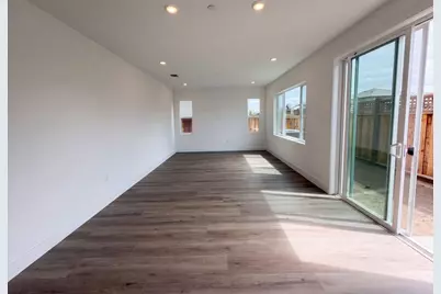 16207 Sculptor Avenue, Lathrop, CA 95330 - Photo 10
