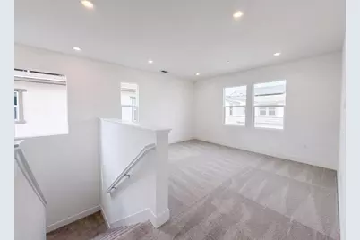 16207 Sculptor Avenue, Lathrop, CA 95330 - Photo 12