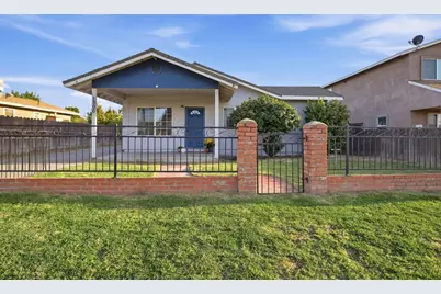 1300 N E Street, Livingston, CA 95334 - Photo 2