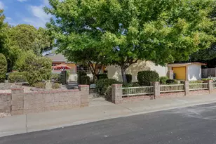 2101 Red Brook Way, Rancho Cordova, CA 95670 - Photo 2