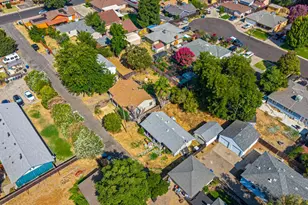 1121 El Vecino Ct, Modesto, CA 95350 - Photo 24