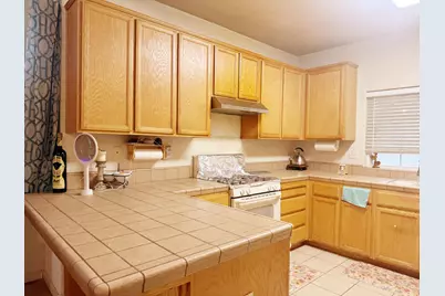 728 Chenin Blanc Court, Los Banos, CA 93635 - Photo 14