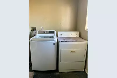 1120 W F Street, Oakdale, CA 95361 - Photo 16