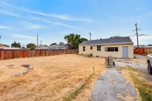 2671 Norwood Ave, Sacramento, CA 95815 - Photo 14