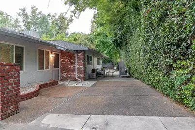 5208 Moddison Avenue, Sacramento, CA 95819 - Photo 4