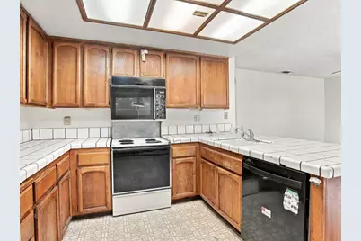 9 Rollingbrook Circle, Sacramento, CA 95833 - Photo 10