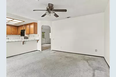9 Rollingbrook Circle, Sacramento, CA 95833 - Photo 12