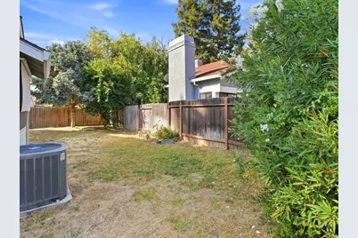 9 Rollingbrook Circle, Sacramento, CA 95833 - Photo 36