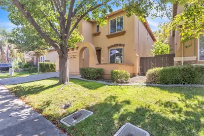 2140 Mabry Drive, Sacramento, CA 95835 - Photo 2