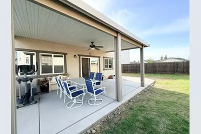 8232 Kossum Way, Elk Grove, CA 95624 - Photo 38