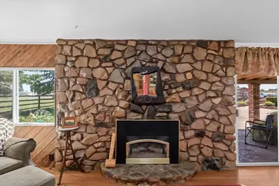 6837 Eleanor Road, Oakdale, CA 95361 - Photo 24