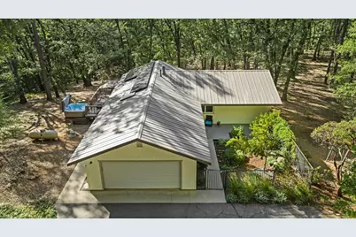 14125 Honeysuckle Way, Nevada City, CA 95959 - Photo 2