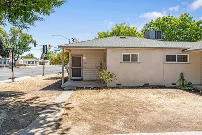 1502 W Orangeburg Avenue, Modesto, CA 95350 - Photo 4