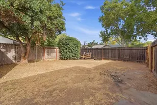 4424 Hazelwood Ave, Sacramento, CA 95821 - Photo 20