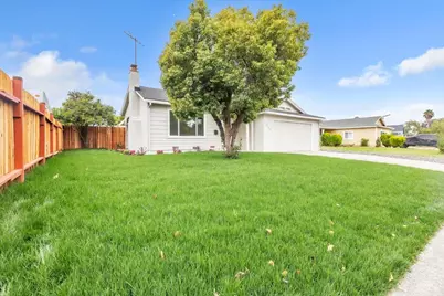 7656 Lytle Street, Sacramento, CA 95832 - Photo 2