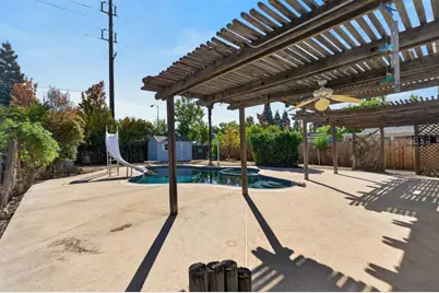 4233 Rosecrest Way, Sacramento, CA 95826 - Photo 50