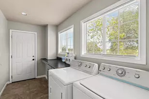 2422 Cheyenne Rd, Copperopolis, CA 95228 - Photo 24