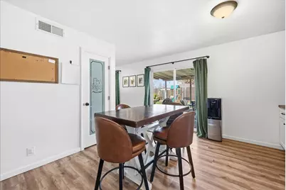 9201 Castlemont Circle, Orangevale, CA 95662 - Photo 12