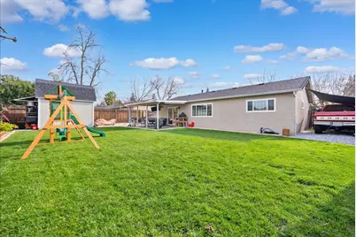 9201 Castlemont Circle, Orangevale, CA 95662 - Photo 2