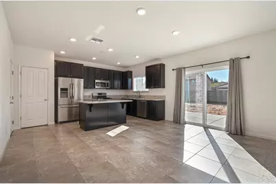 5833 Dulwich Way, Sacramento, CA 95835 - Photo 28