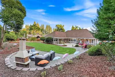 154 Southcreek Cir, Folsom, CA 95630 - Photo 36