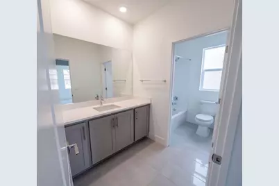 16213 Sculptor Avenue, Lathrop, CA 95330 - Photo 18