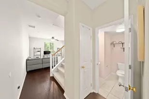 180 Penhow Cir, Sacramento, CA 95834 - Photo 12