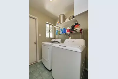 344 Santa Anita Ct, Stockton, CA 95210 - Photo 56