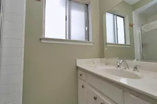344 Santa Anita Ct, Stockton, CA 95210 - Photo 26